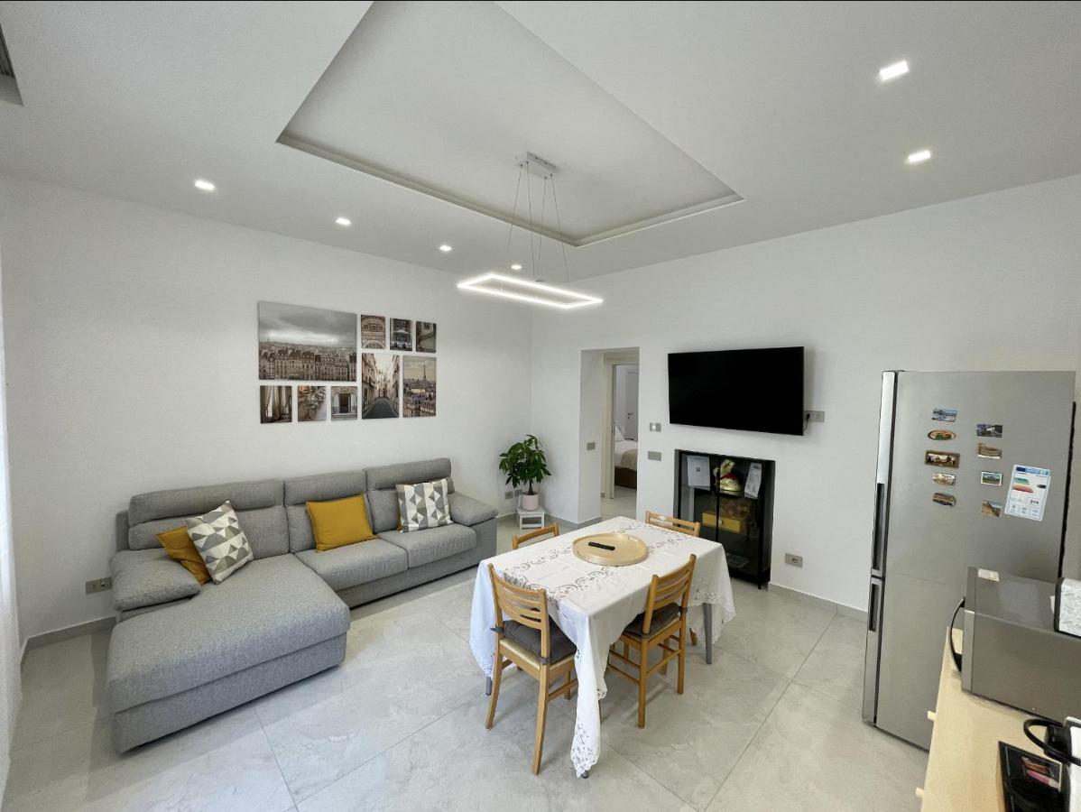 Varese Apartment Exterior foto